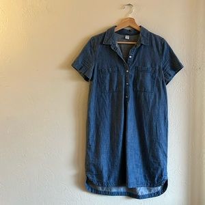 Old Navy denim shirt dress. Size Medium.